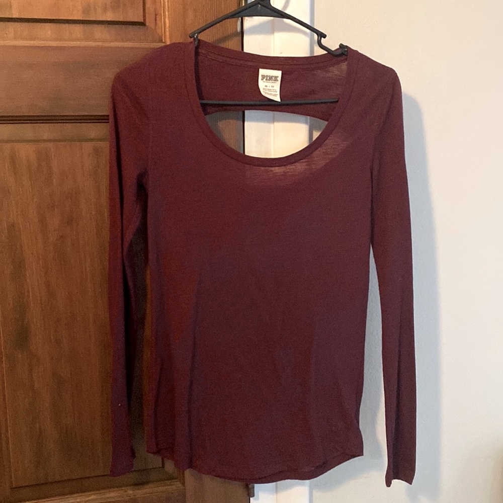 Cut out back long sleeve top